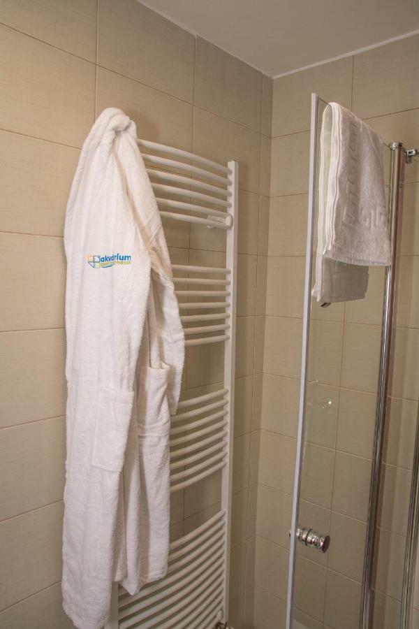 Akvárium Apartmanházak Keszthely Esterno foto