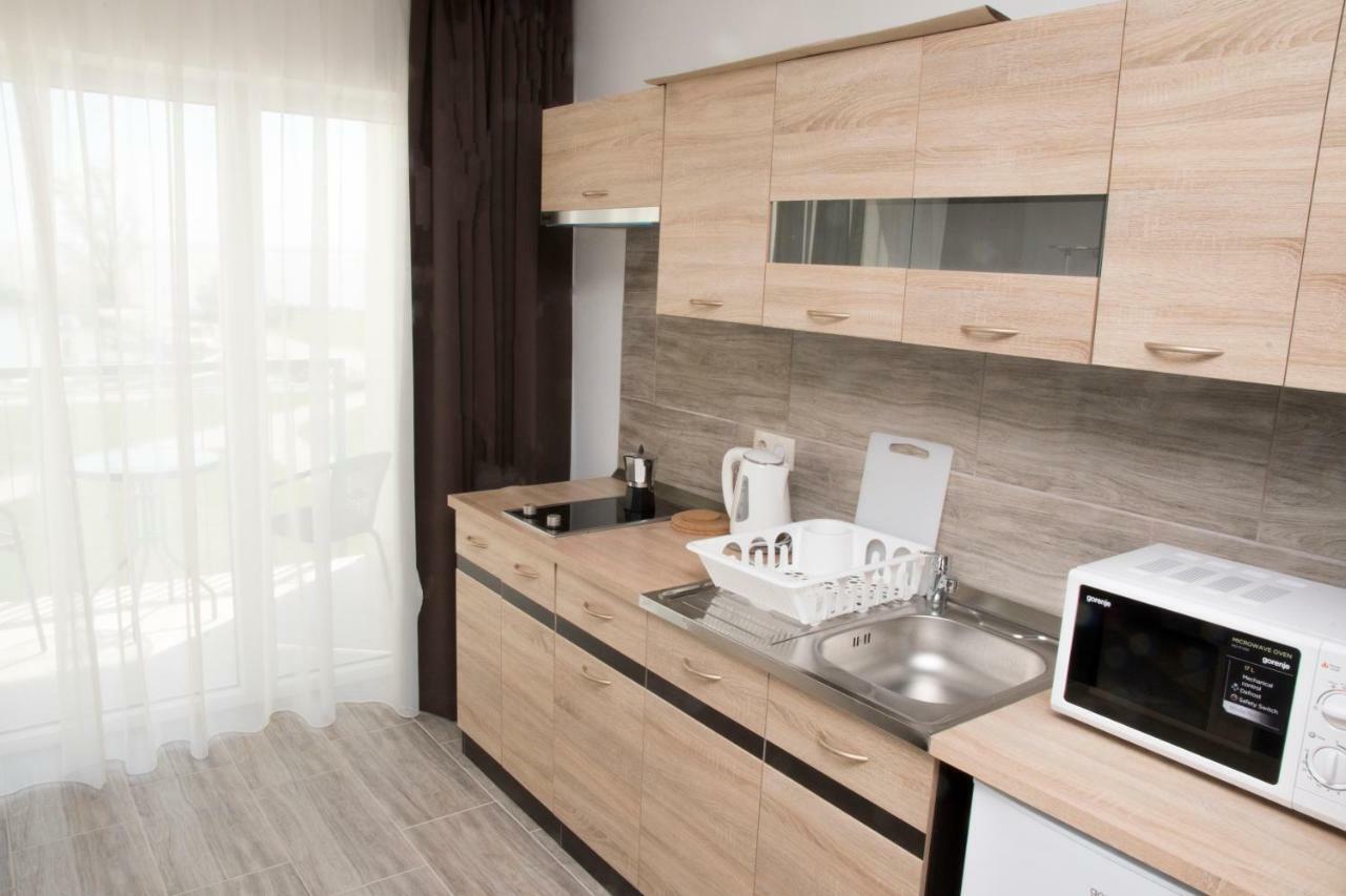 Akvárium Apartmanházak Keszthely Esterno foto