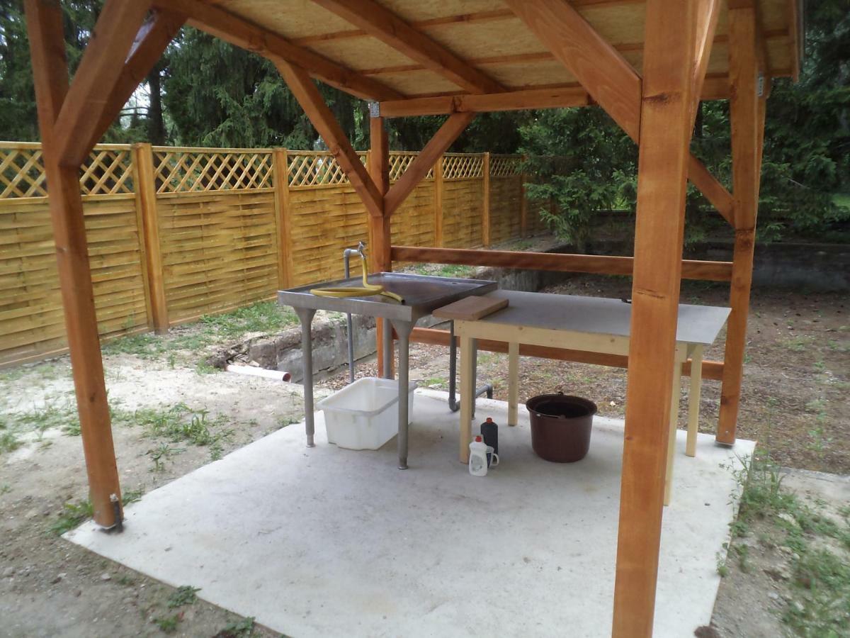 Akvárium Apartmanházak Keszthely Esterno foto